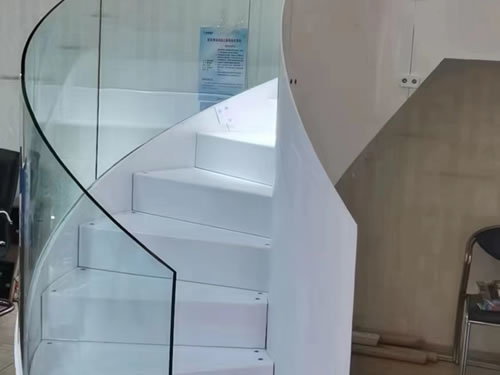 ���Θ���010